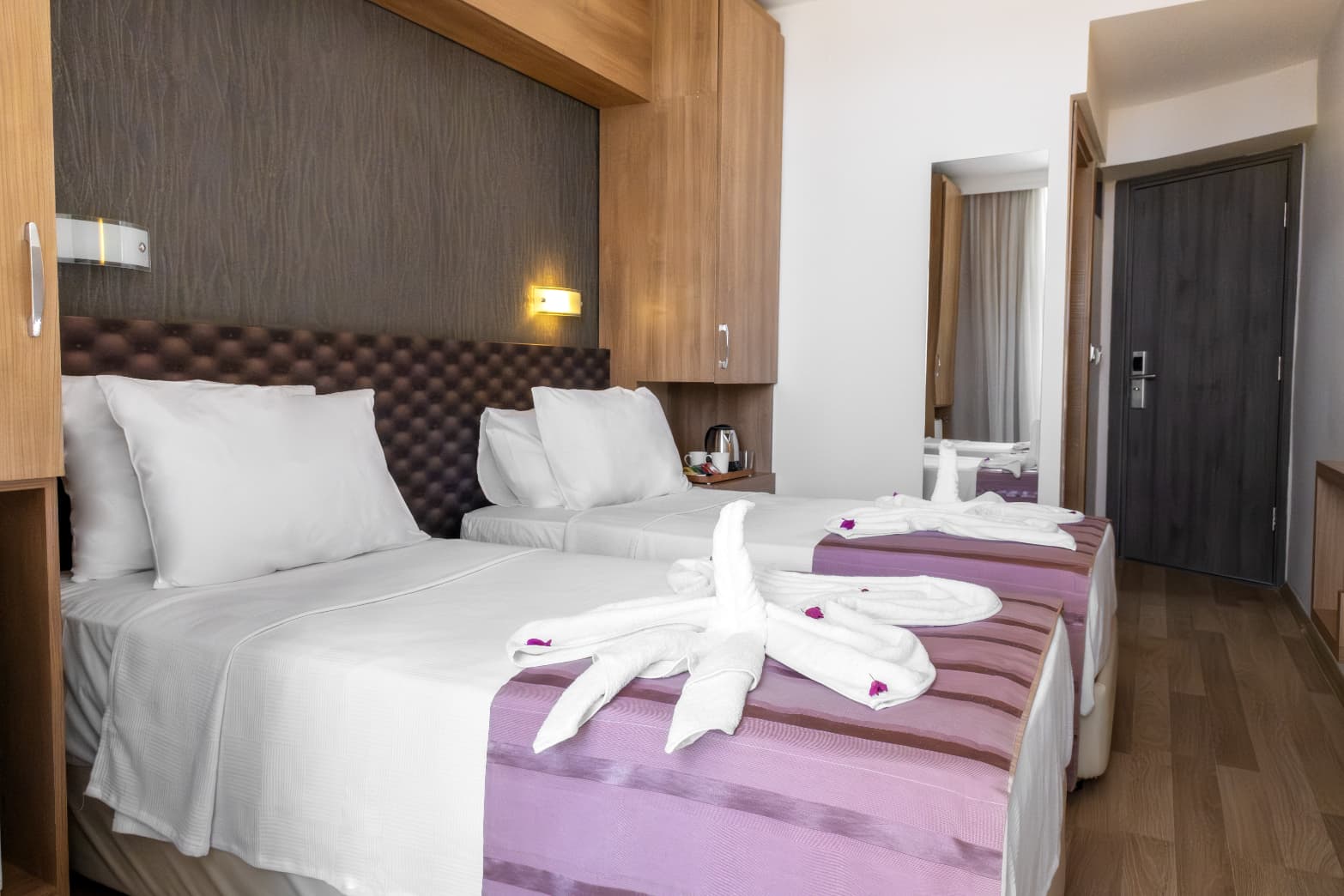 Verde Beach Hotel +16-36