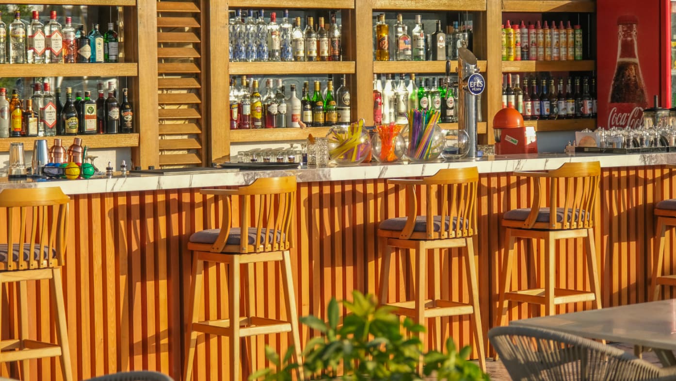 Verde Beach Hotel +16-18