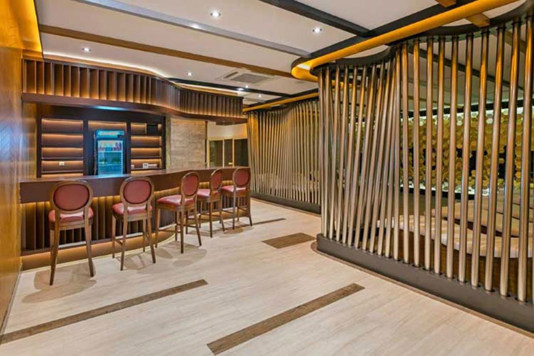 B Business Hotel & Spa-14