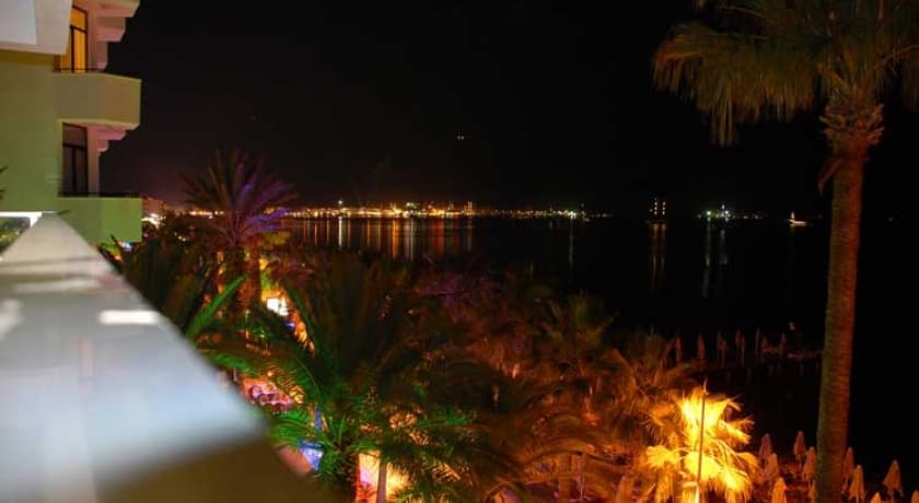 Begonville Beach Hotel-11