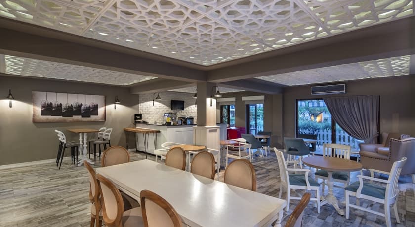 Club Marco Polo Hotel-42