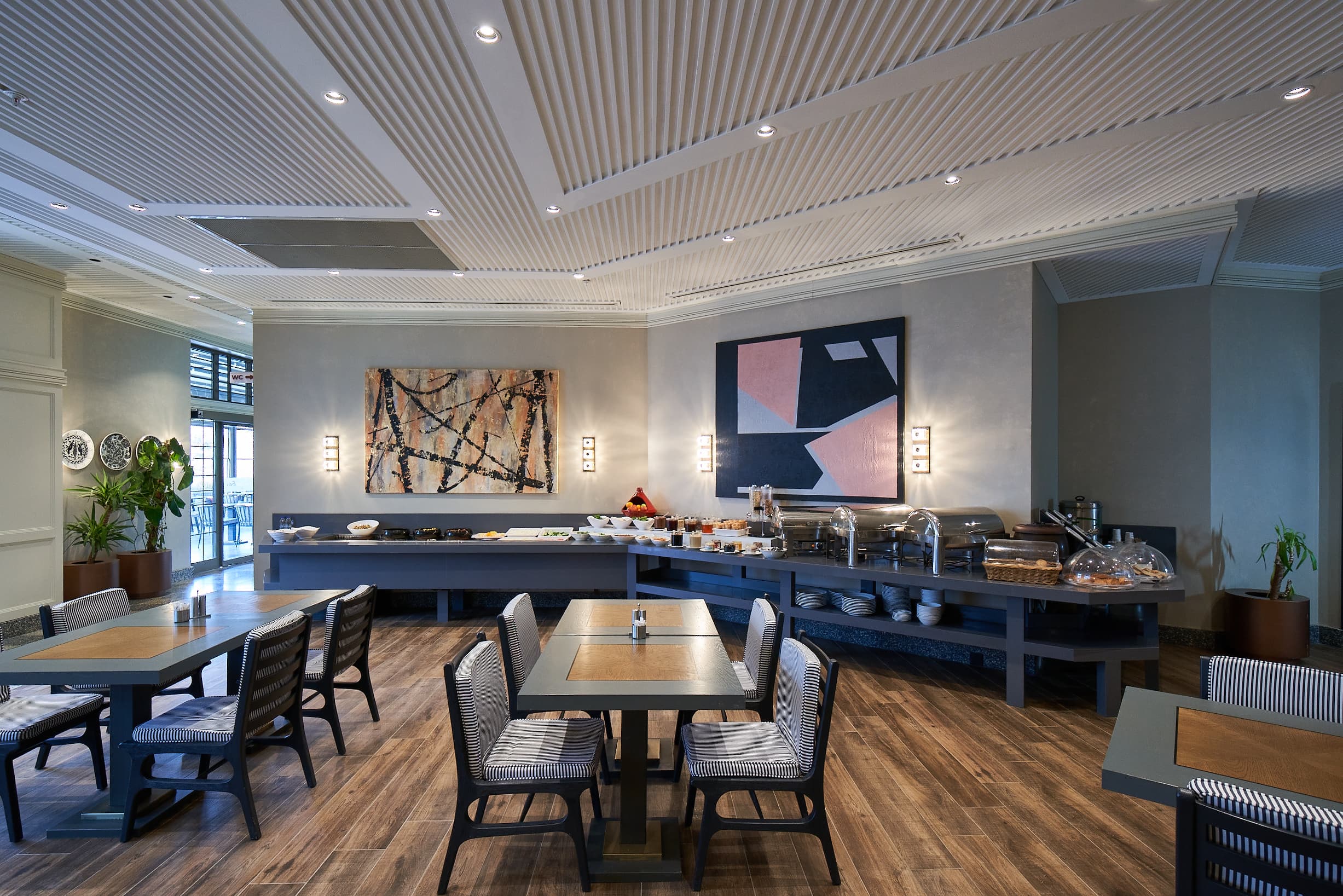 Radisson Individuals Nova Vista Deluxe Suites Hotel-23