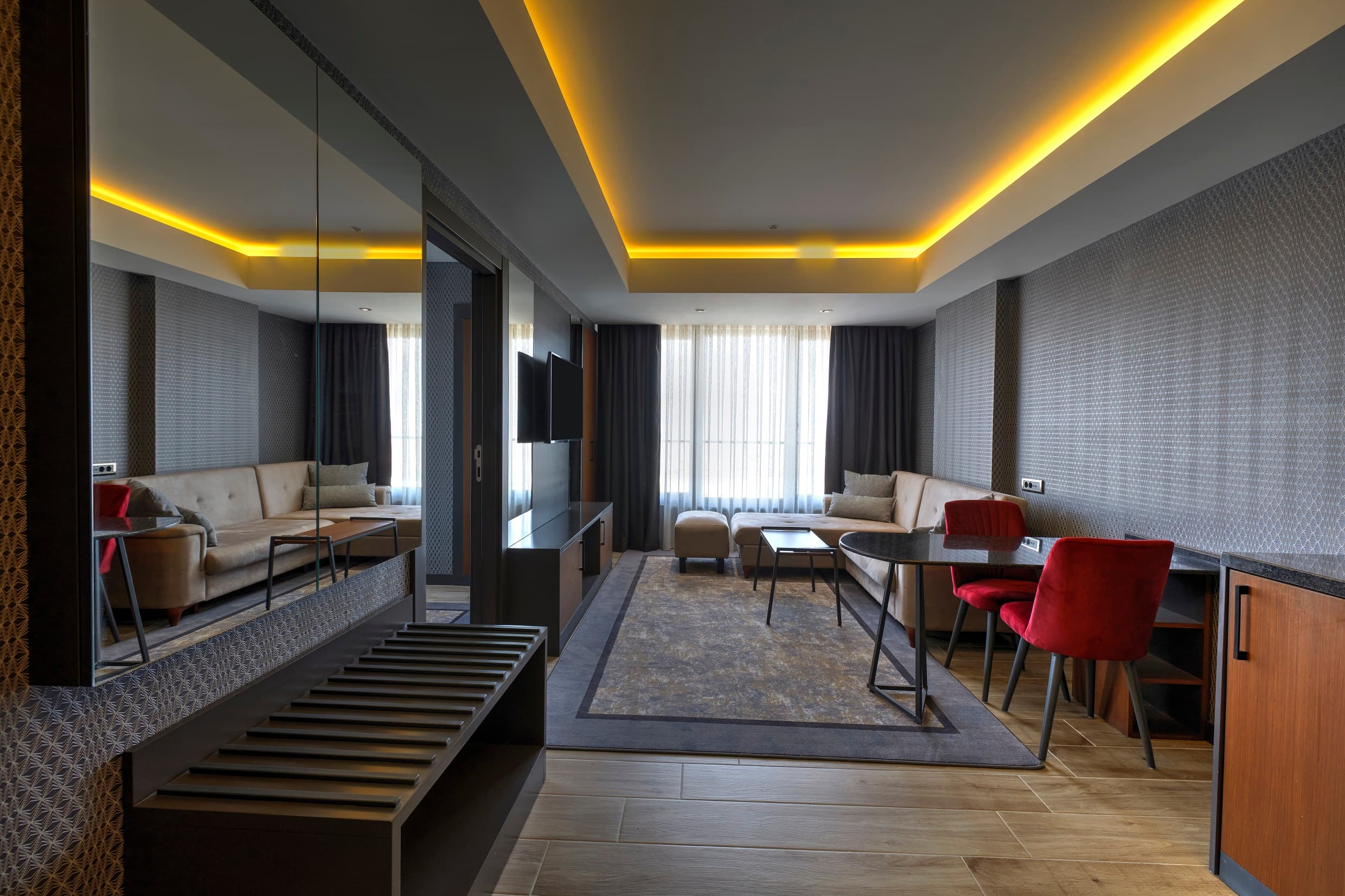 Radisson Individuals Nova Vista Deluxe Suites Hotel-14