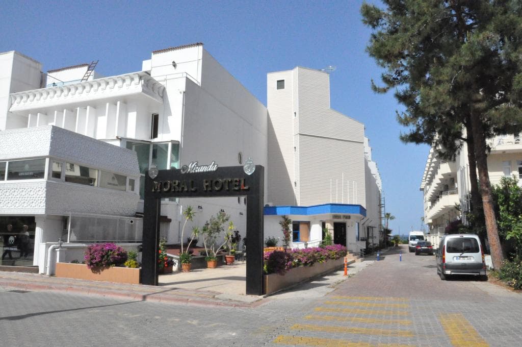Miranda Moral Beach Hotel-0