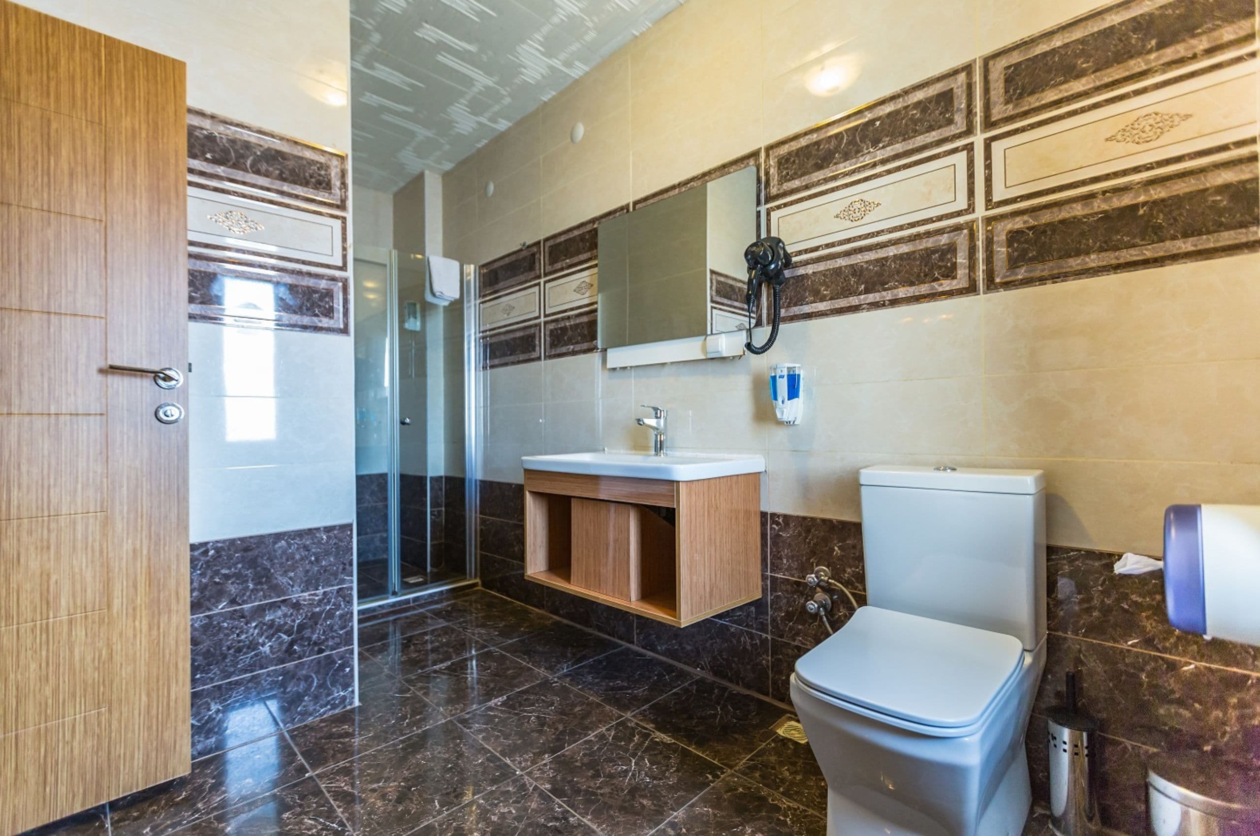 Formback Thermal Hotel-51