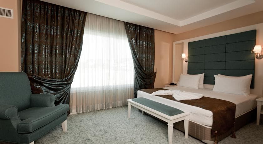 Mercia Hotels and Resorts-33