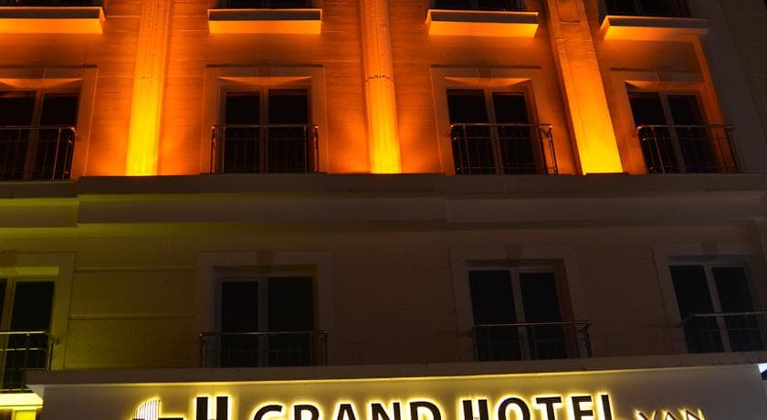 Grand Hotel Van-22