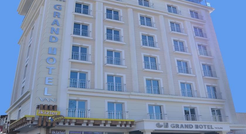 Grand Hotel Van-28