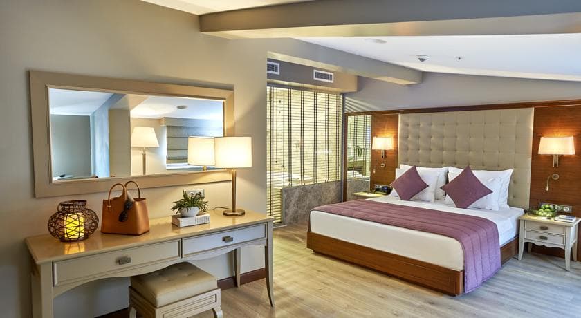 Renata Suites Boutique Hotel-11