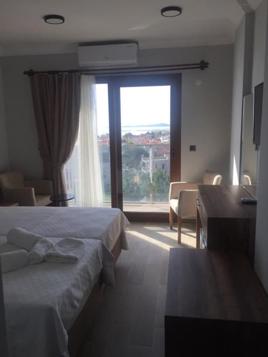 Özen Otel Ayvalık-13