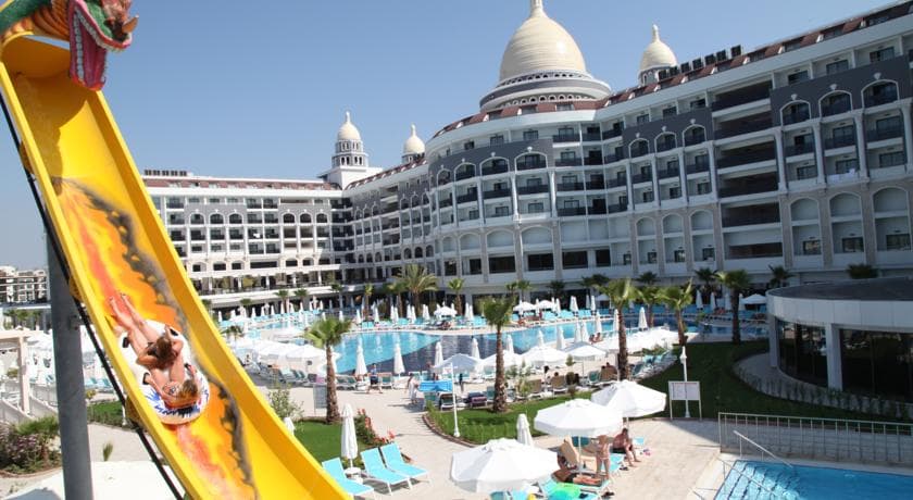 Diamond Premium Hotel-10