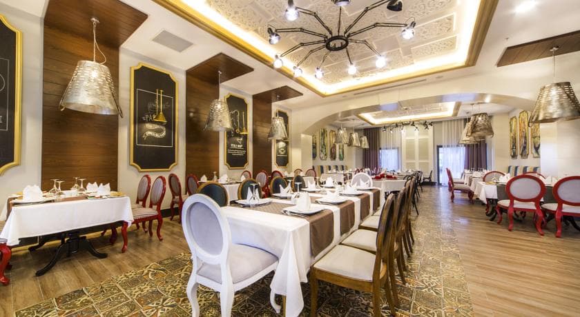 Diamond Premium Hotel-26