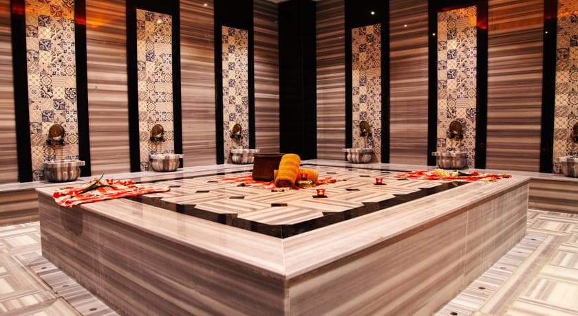 Diamond Premium Hotel-20