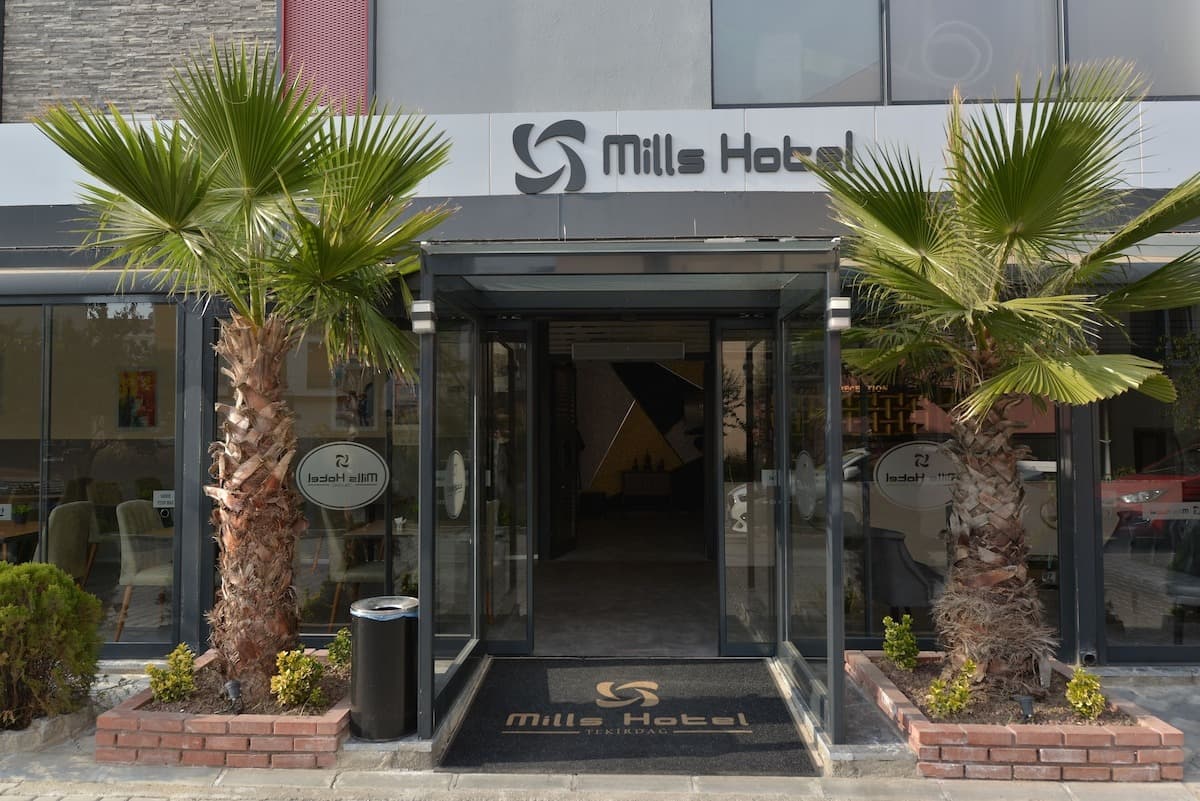 Mills Hotel-5