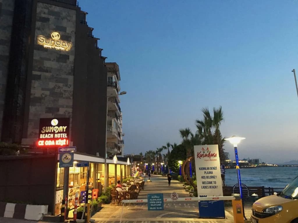 Sunday Beach Hotel-6