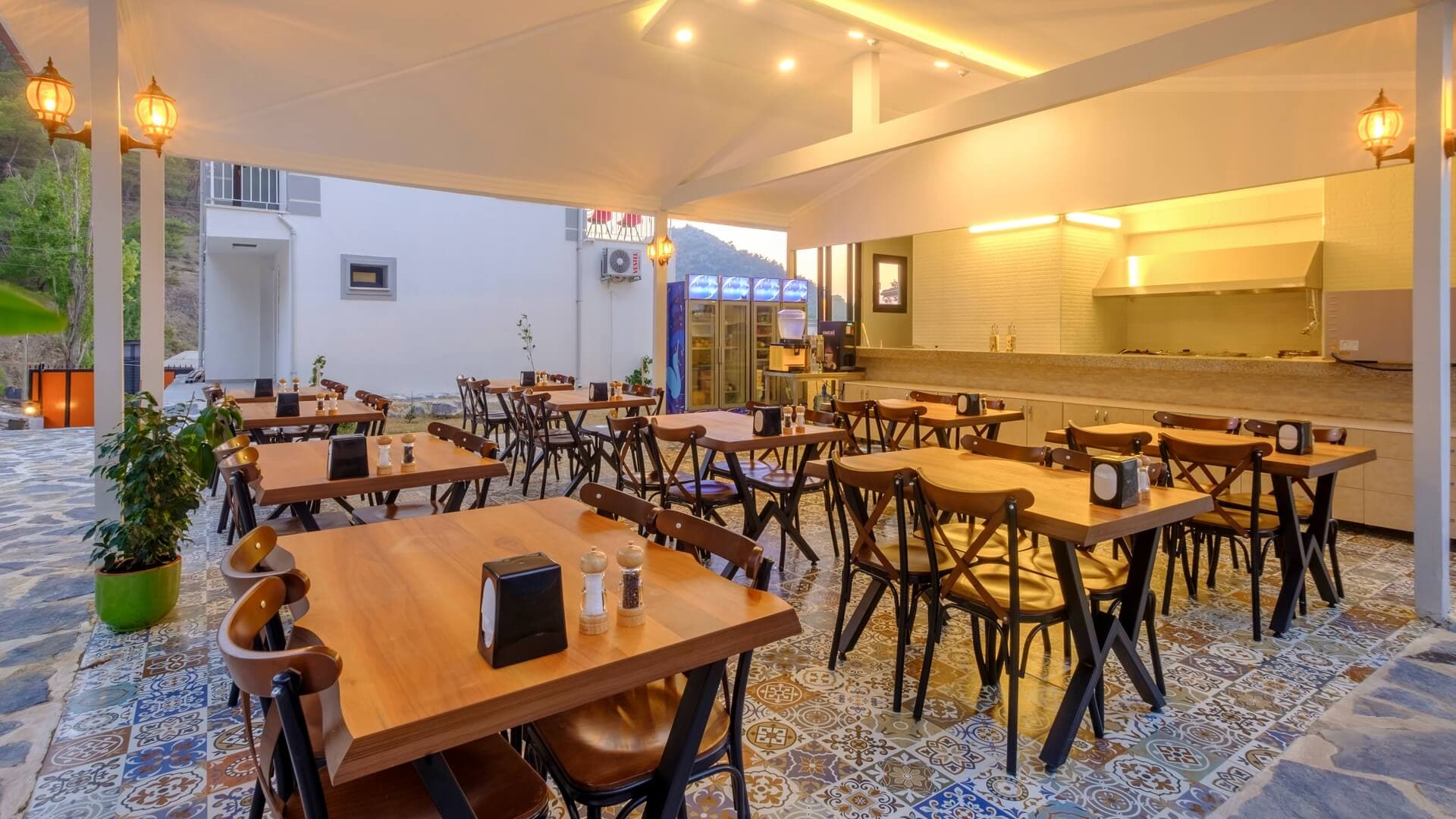 Monastery Suites Hotel-resim-3