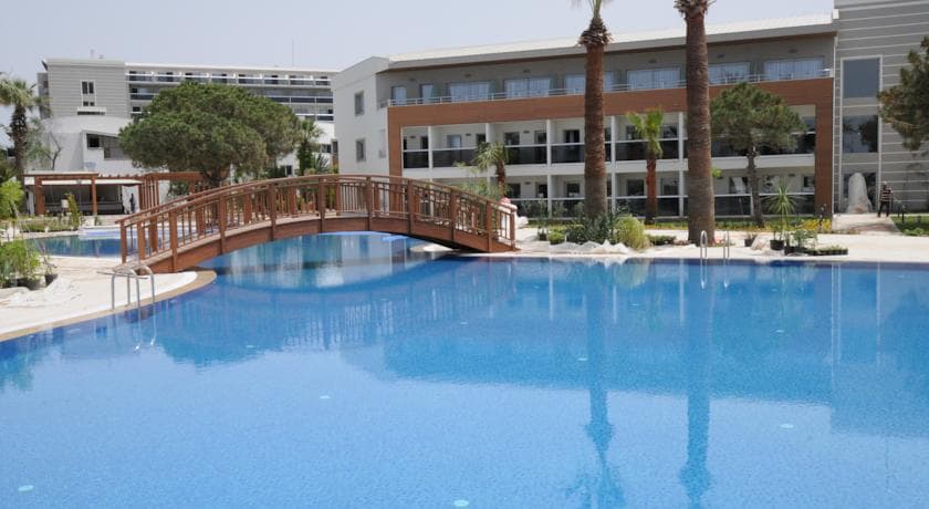 Palm Wings Beach Resort Spa Kuşadası-8