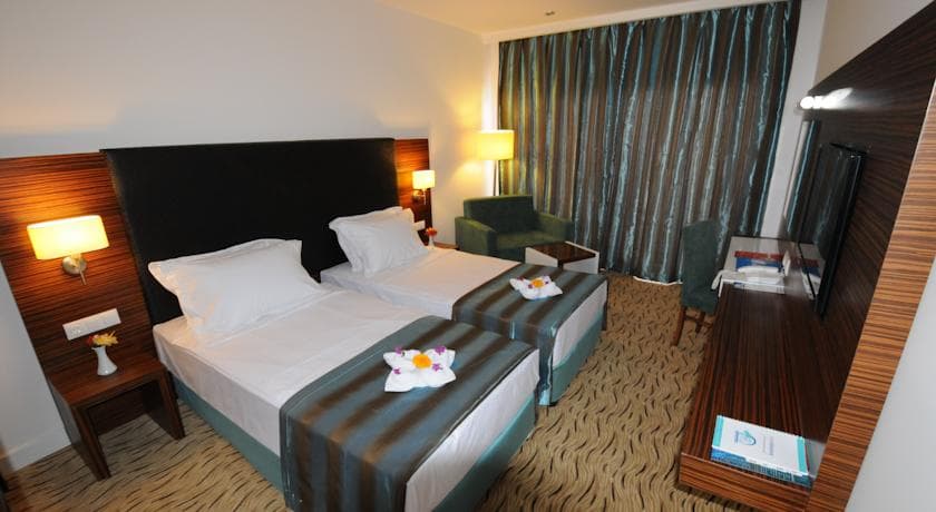 Palm Wings Beach Resort Spa Kuşadası-13