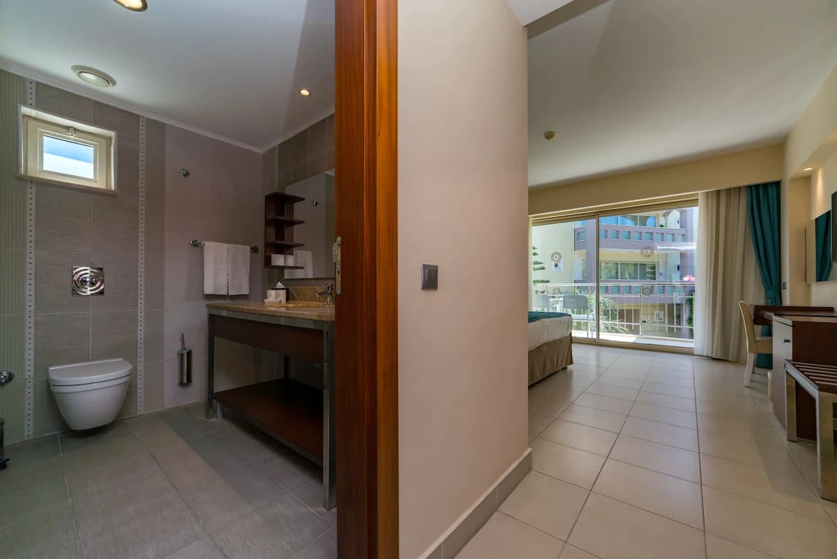 Kamelya Aishen K Club-67