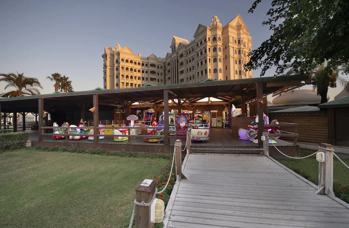 Kamelya Aishen K Club-39