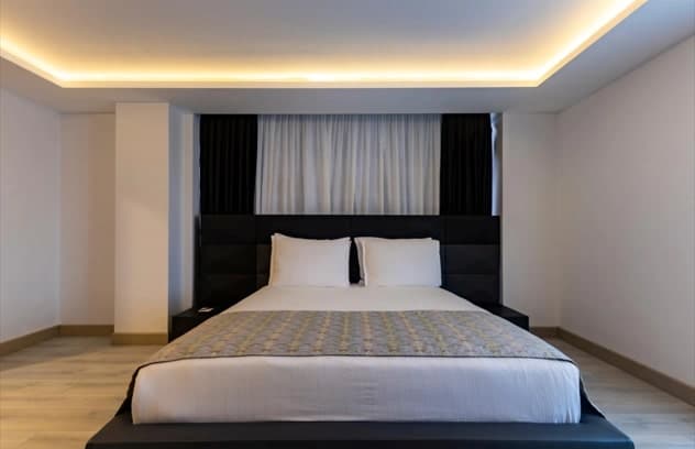 The Nowness Luxury Hotel & Spa +16-19