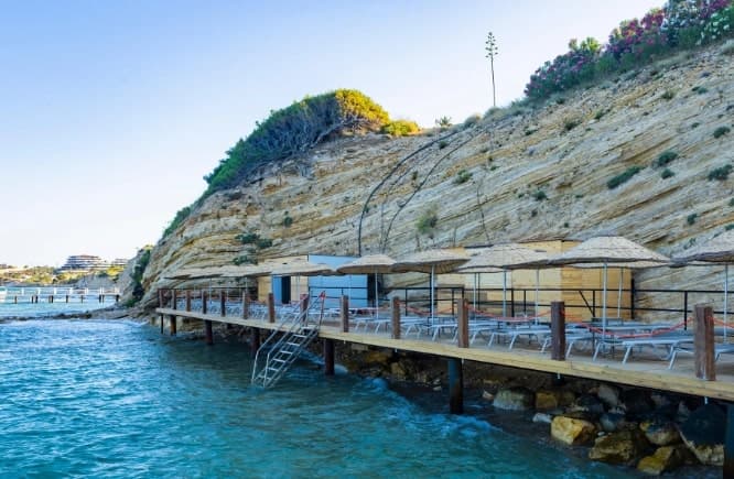 The Nowness Luxury Hotel & Spa +16-9