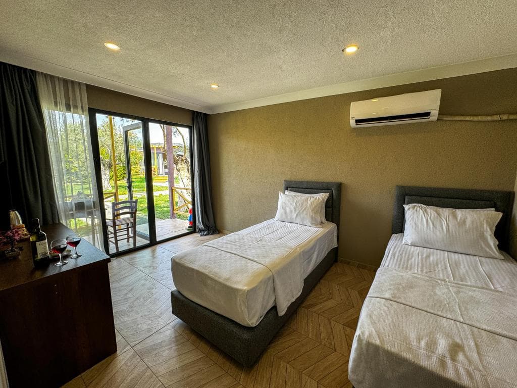 Gargaron Beach Hotel-14