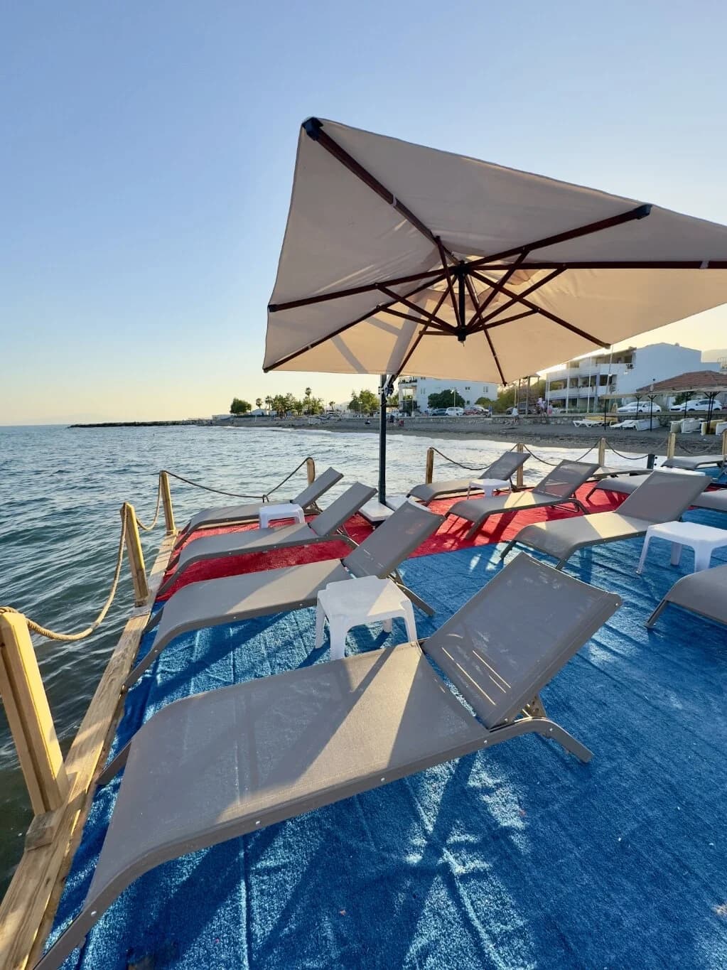 Gargaron Beach Hotel-11