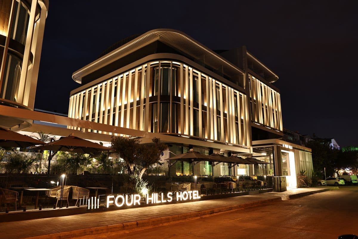 Four Hills Hotel-17