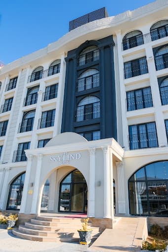 The Skylind Hotel-10