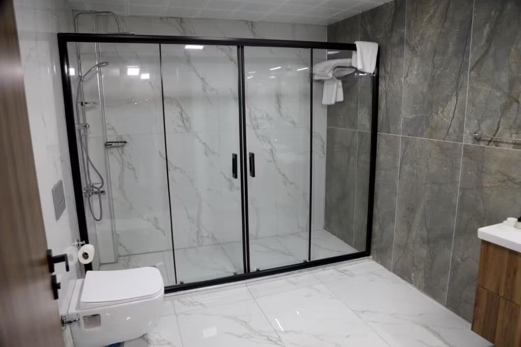 The Skylind Hotel-17