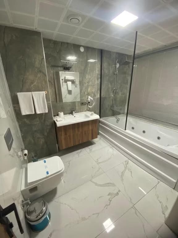 The Skylind Hotel-19