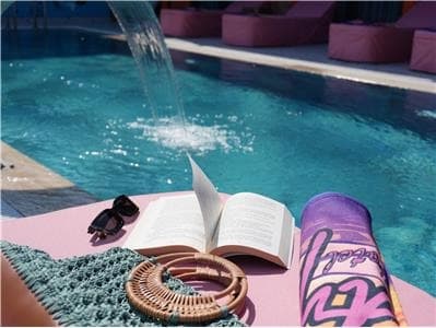 Vice City Beach Otel-24