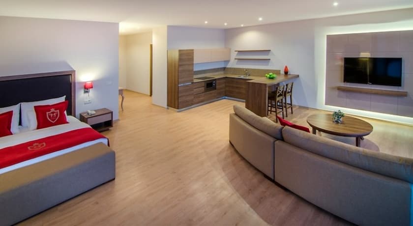 Ladies Beach Suit Hotel-26