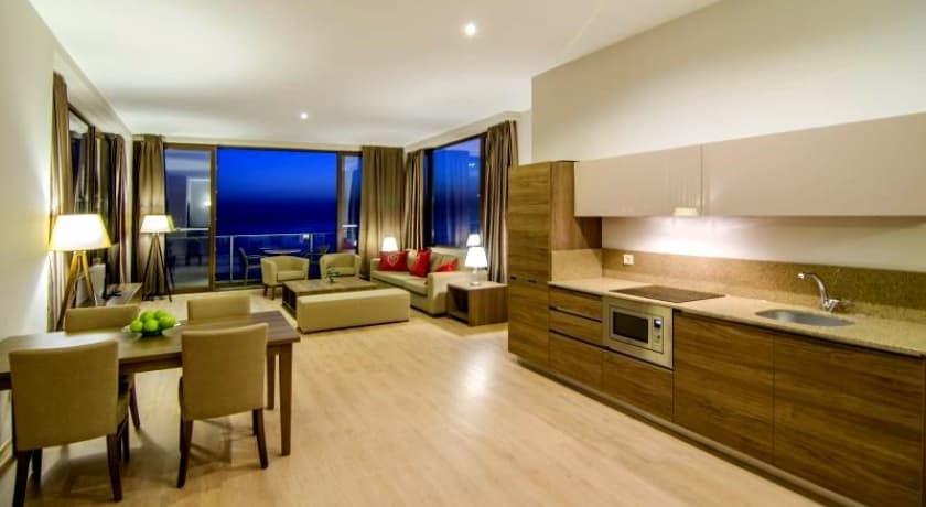 Ladies Beach Suit Hotel-11