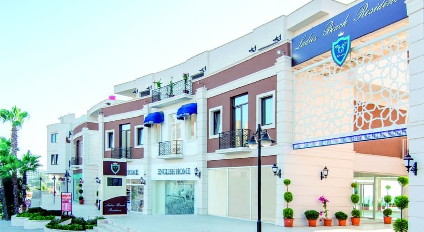 Ladies Beach Suit Hotel-0