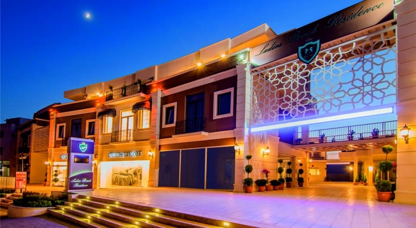 Ladies Beach Suit Hotel-36