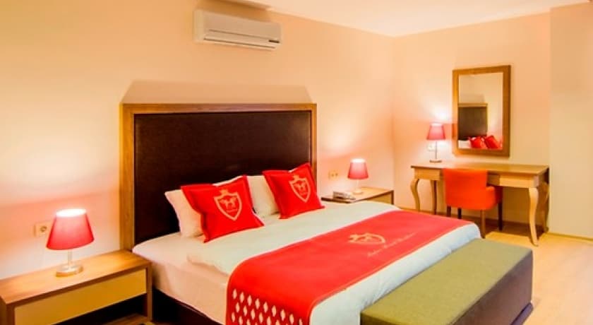 Ladies Beach Suit Hotel-27