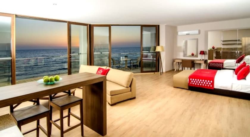 Ladies Beach Suit Hotel-32