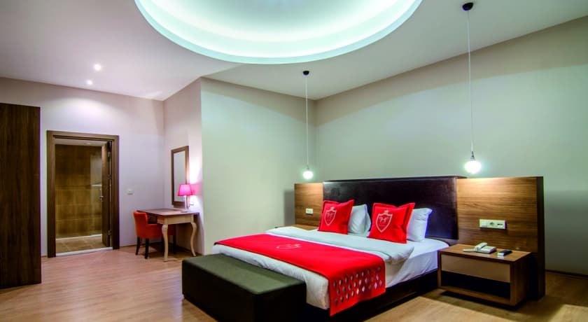 Ladies Beach Suit Hotel-42