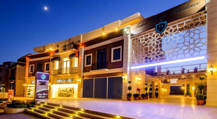 Ladies Beach Suit Hotel-33