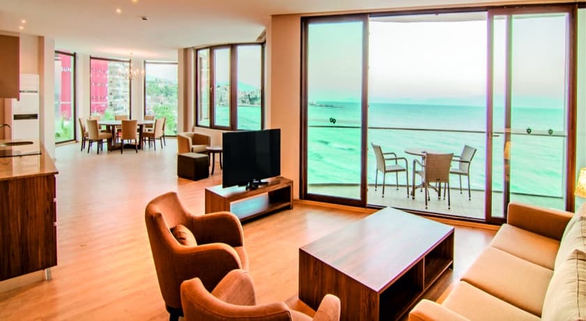 Ladies Beach Suit Hotel-43