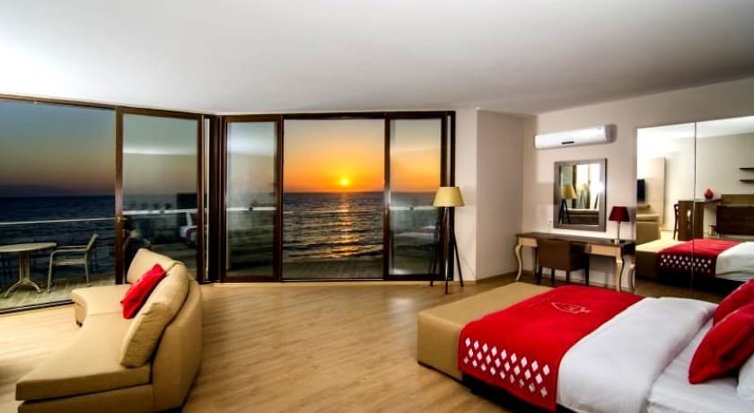 Ladies Beach Suit Hotel-14