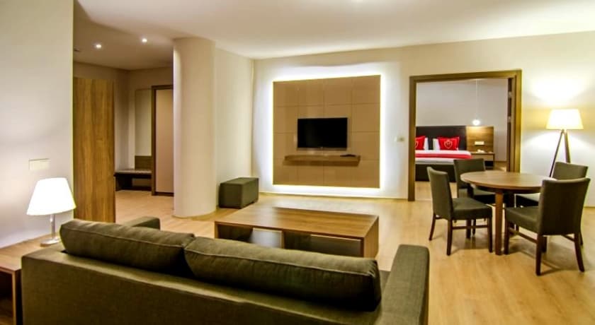 Ladies Beach Suit Hotel-4