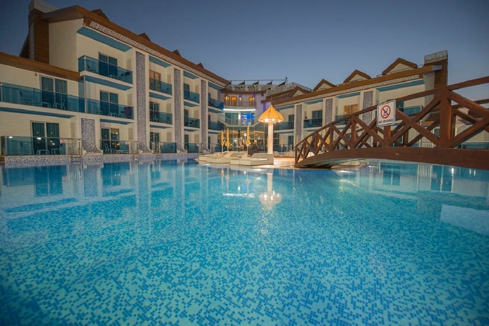 Ocean Blue High Class Hotel-2