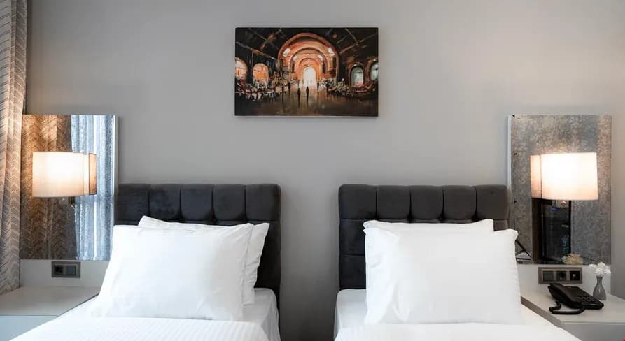 Homey Airport Hotel-14