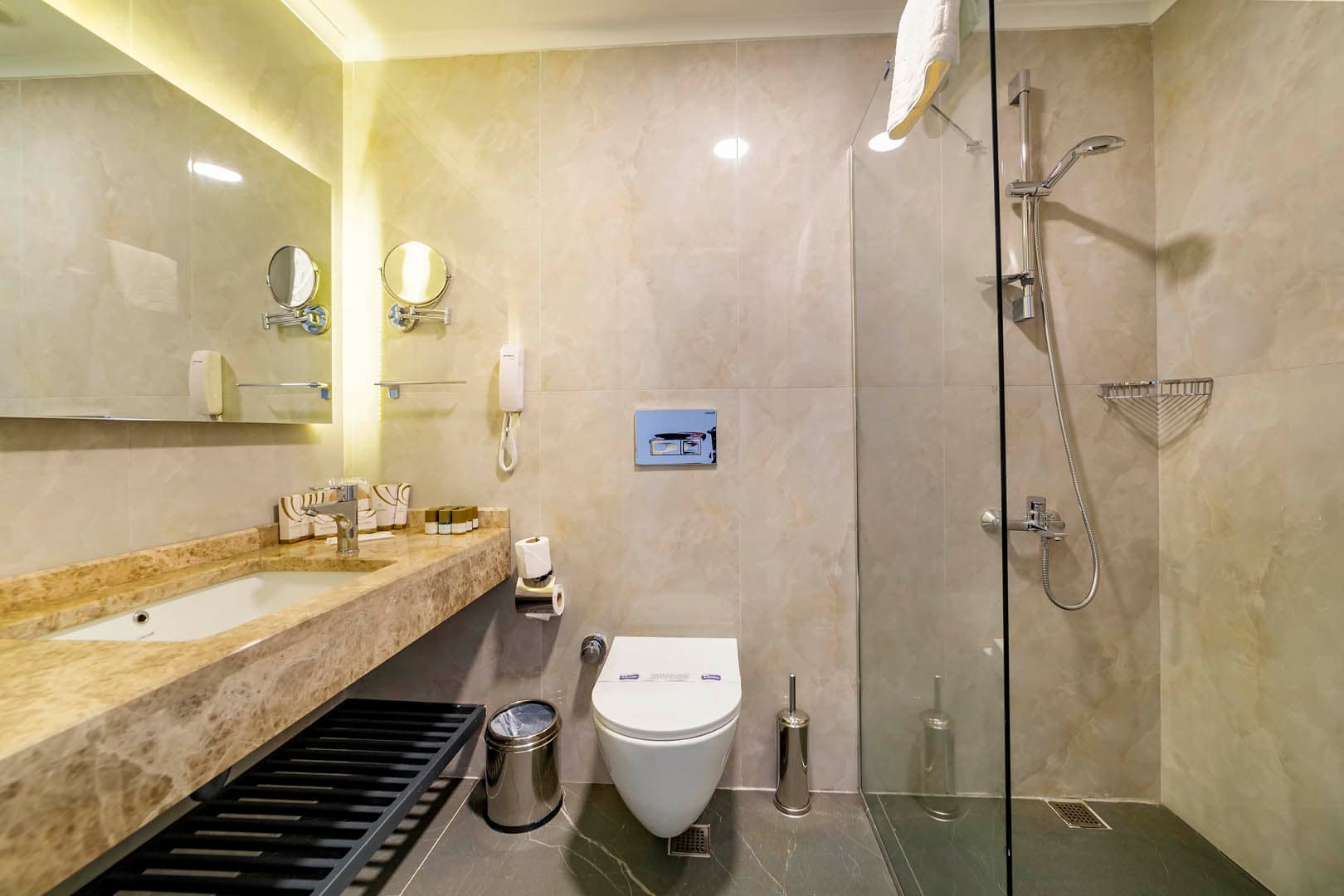 Algora Halal Hotel-19