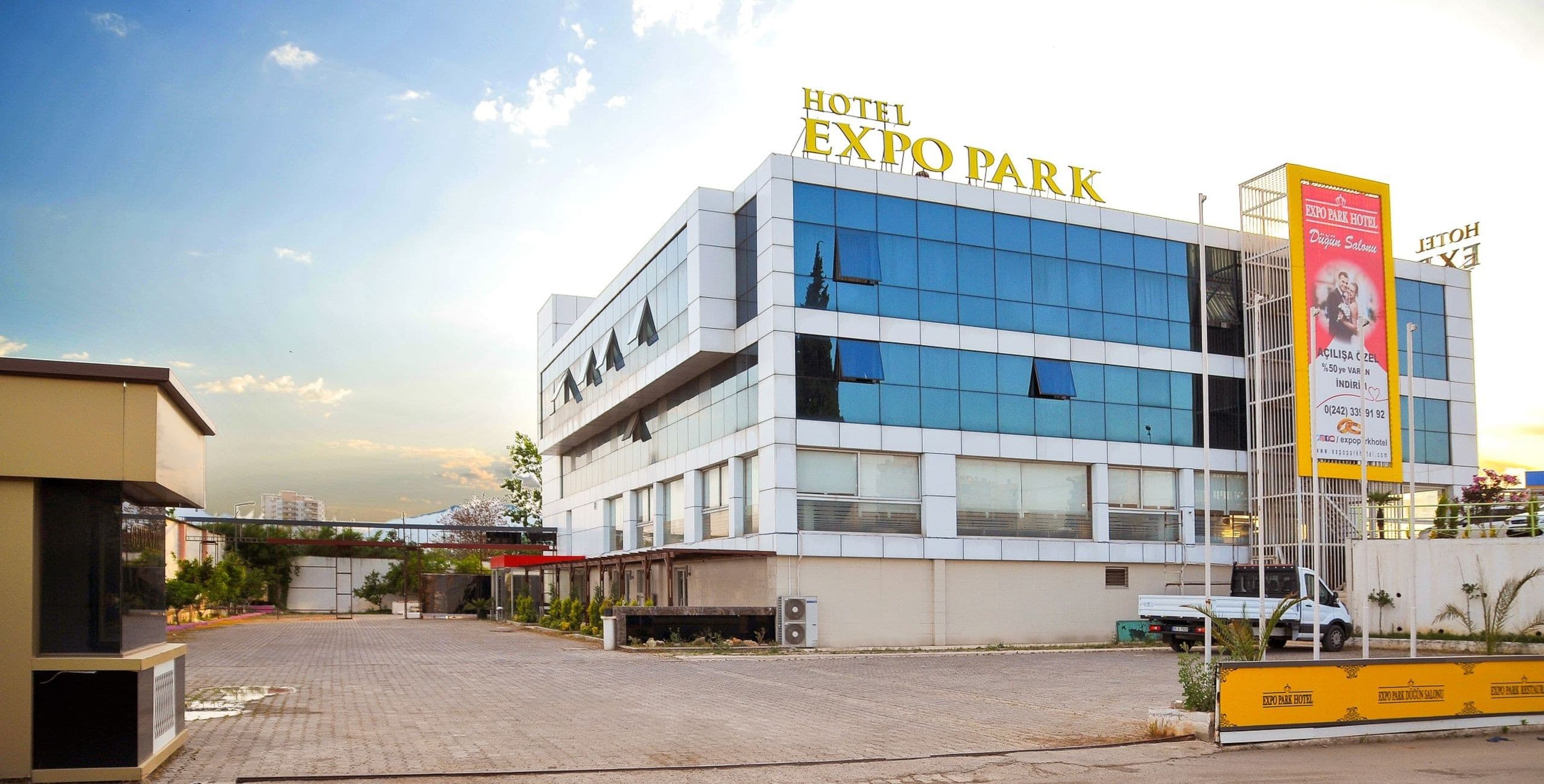 Expo Park Hotel-0