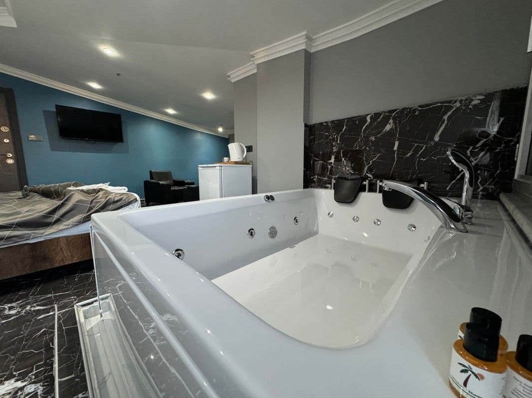 Grand Lara Hotel & Apartments-14