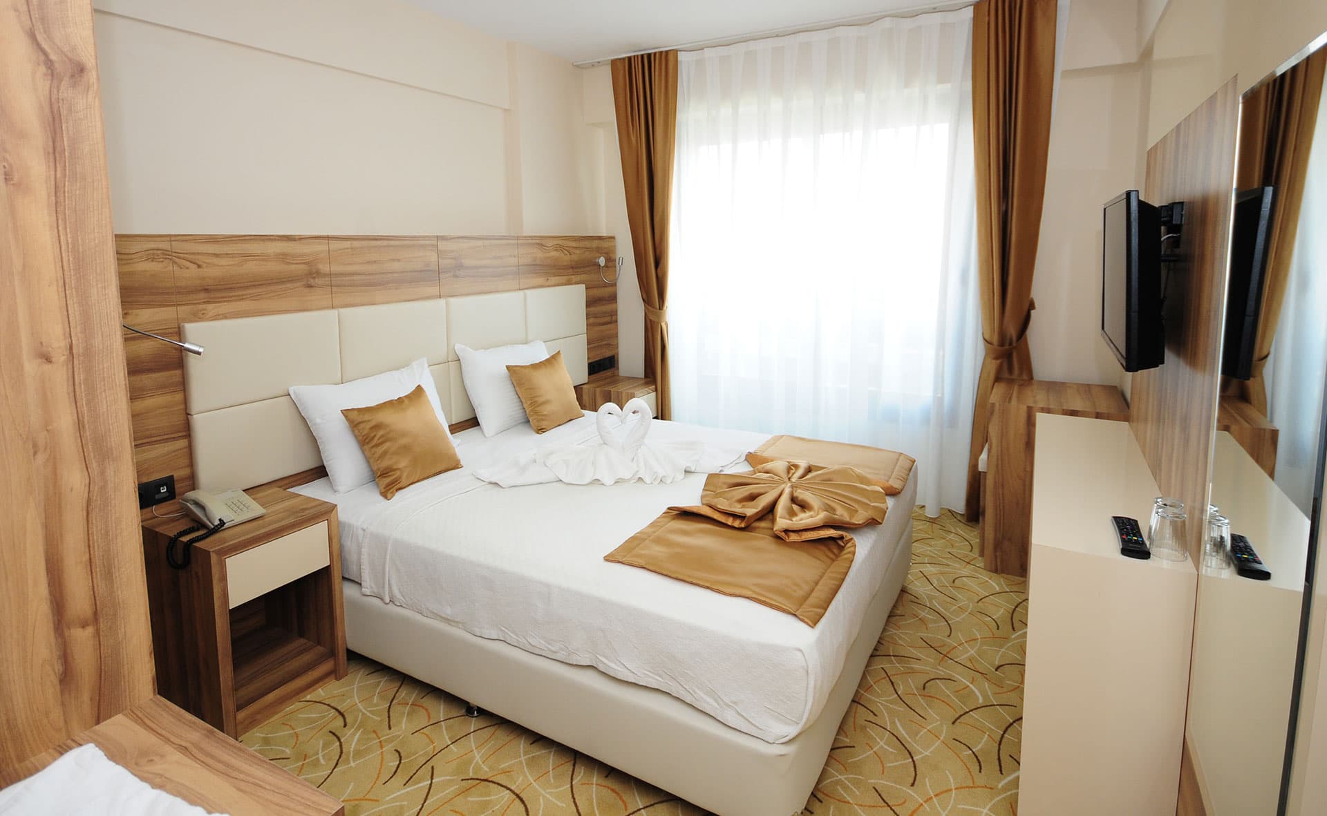 Grand Hekimoğlu Hotel İzmir-1